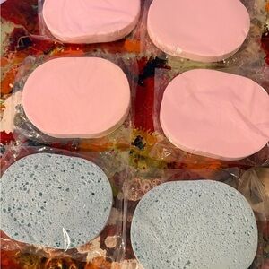 Pink and Blue Makeup Sponge Set